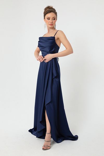 Lafaba Marineblaues Abendkleid und Abschlusskleid aus Satin mit Volant und Schlitz für Damen