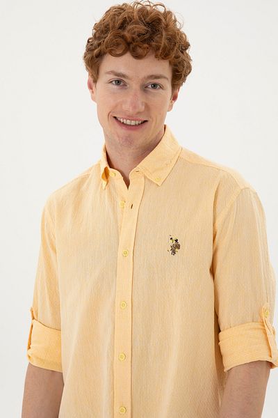 U.S. Polo Assn. قميص أصفر بأكمام طويلة للرجال 50263359-VR094