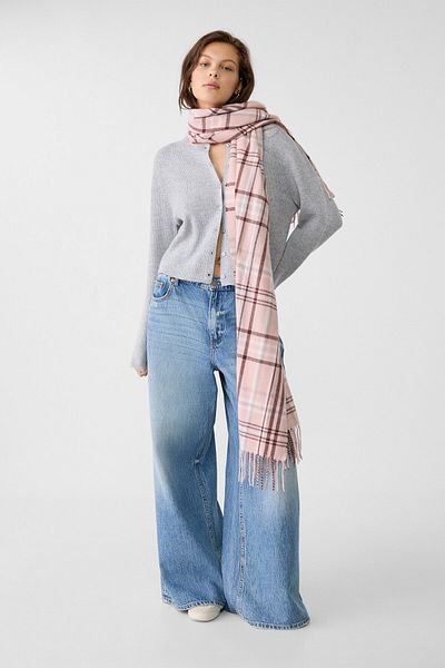 Stradivarius Kareli atkı