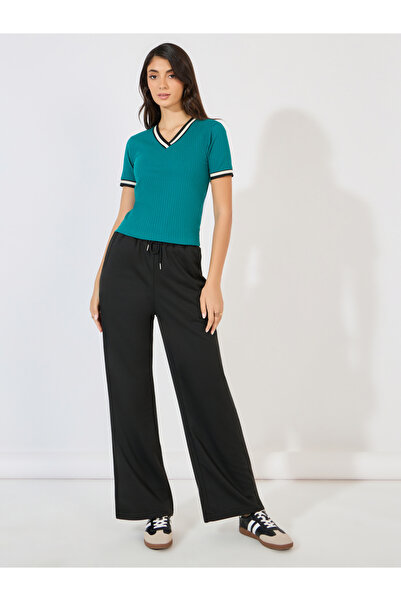 Styli Solid Wide Leg Joggers with Drawstring Closure