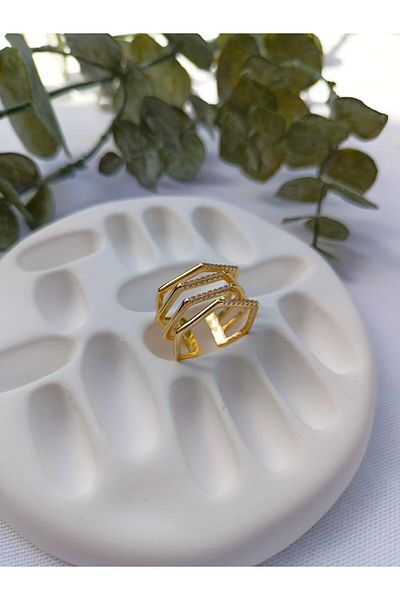 Jerie Zigzag Multiple Appearances Gold Zircon Ring