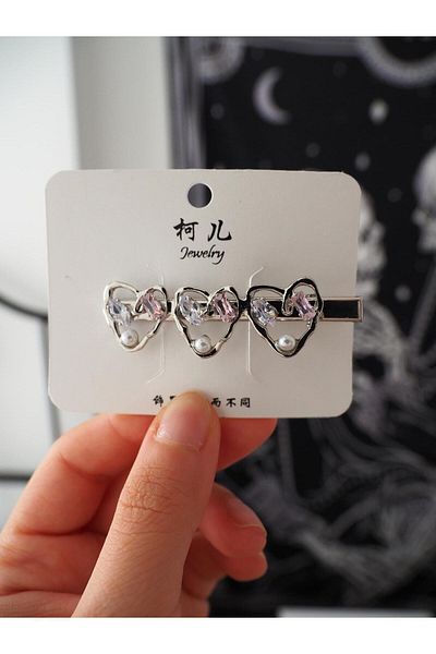 Planet Butik Heart Stone Detailed Collet Buckle