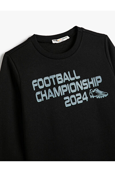 Koton Sweatshirt Uzun Kollu Bisiklet Yaka Futbol Temalı Baskı Detaylı Şardonlu