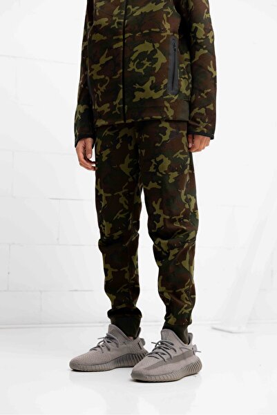 Nike Sportswear Tech Fleece Kamuflaj Desenli Erkek Çocuk Eşofman Altı
