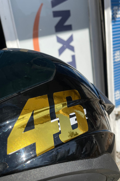 Banxtre Motor-Kask için Gold Altın 46 Yarış Stili Sticker Etiket (1 Adet)