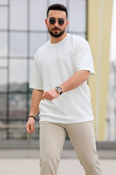 MİSHAR İTALİA Ανδρικό μπλουζάκι με λαιμόκοψη σε κρέμα