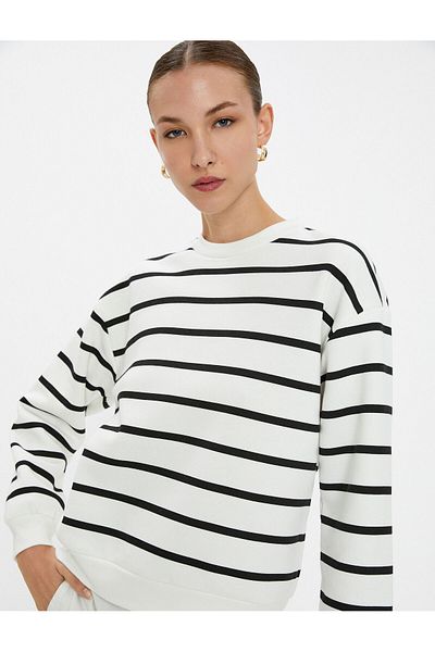 Koton Sweatshirt mit Rundhalsausschnitt und langen Ärmeln aus Basic-Baumwolle