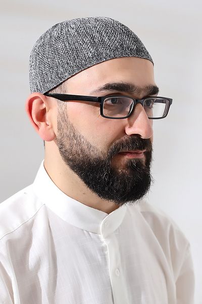 ihvanonline Плетена молитвена шапка с меланж и сапфирена дантела