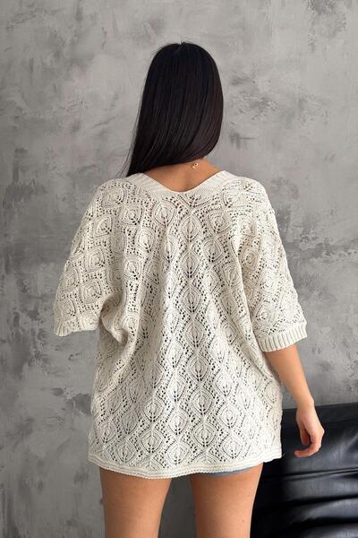 Mossta Beige Jennifery Bat Sleeve Cardigan