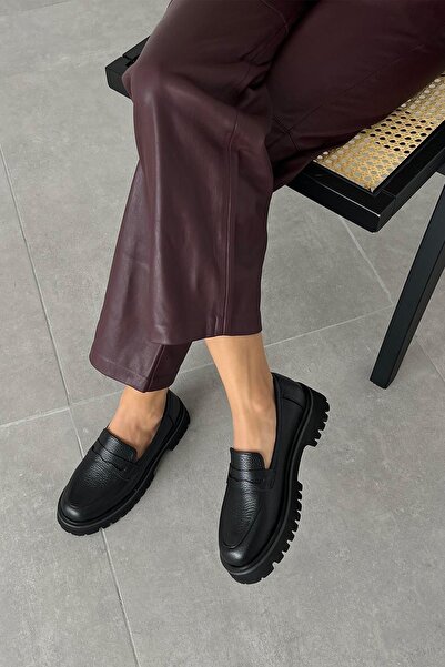 STRASWANS Жіночі мокасини Sandie з натуральної шкіри чорного кольору