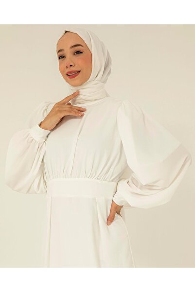 Meri Store Kolu Manşetli Beyaz Krep Elbise