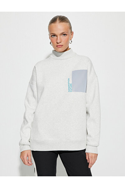 Koton Mikina s vysokým límečkem s potiskem na nízkém rameni