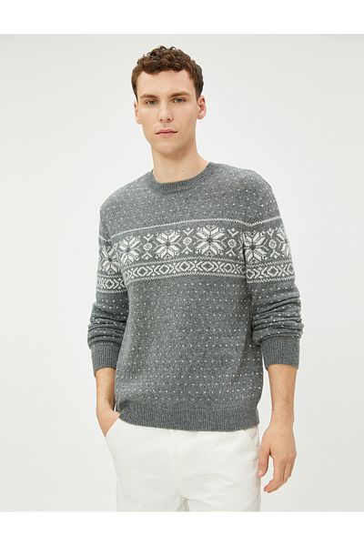 Koton Pullover mit Rundhalsausschnitt und ethnischem Muster