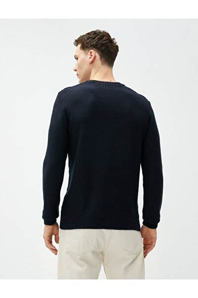 Koton Strickpullover mit Rautenmuster, langen Ärmeln und Rundhalsausschnitt