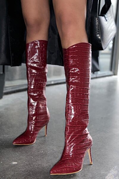 BeBeQ Store Cizme de damă cu toc subțire Karen Burgundy Croc Pattern