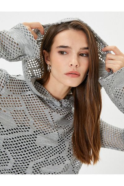Koton Durchbrochener Strickpullover mit Kapuze und detailliertem Glitzer