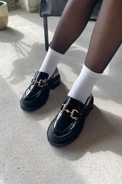 BeBeQ Store Togga Чорні шкіряні туфлі-лофери з пряжкою для жінок