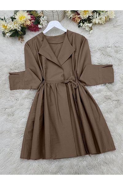 Modamorfo Kaffeefarbener Kimono mit seitlichen Schnürsenkeln und Ärmelmanschettenschlitzen