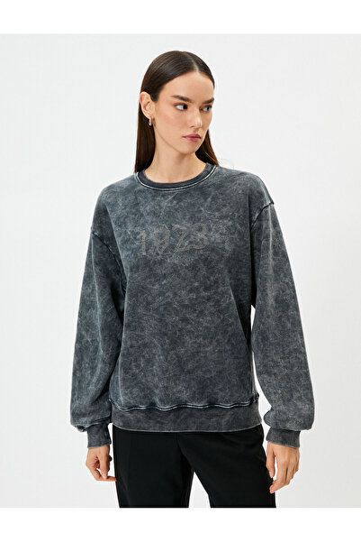 Koton Φούτερ Crew Neck 1923 Embroidered Faded Effect 100th Anniversary Special