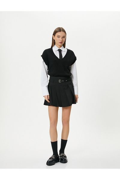 Koton Fustă mini plisată Slim Fit cu detaliu curea