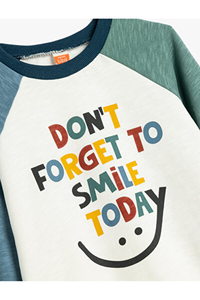 Koton Bavlněná mikina s dlouhým rukávem a výstřihem