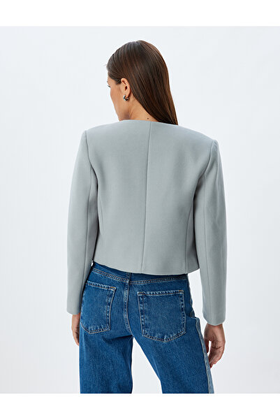 Koton Düğmeli Slim Fit Uzun Kollu Yakasız Crop Ceket