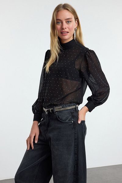 Trendyol Collection Μαύρη γυαλιστερή πέτρα εμπριμέ μπλούζα από σιφόν TPRAW25BZ00028