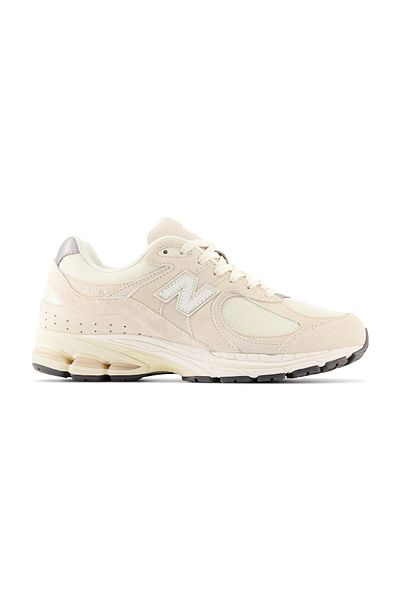 New Balance Praktická portaflask s číslem modelu M2002Rcc