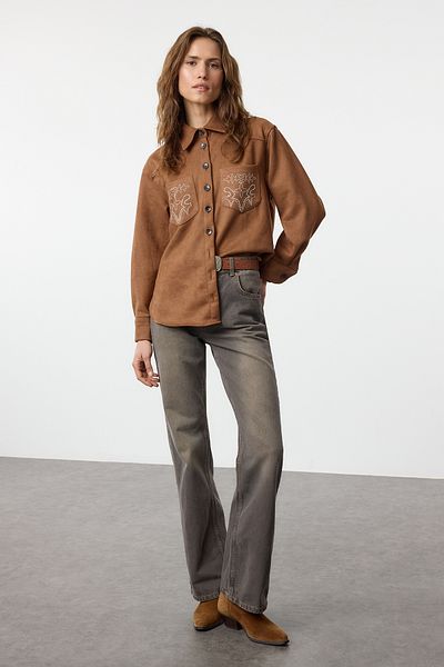 Trendyol Collection Braune Jeans mit hoher Taille und weitem Bein TWOAW25JE00206
