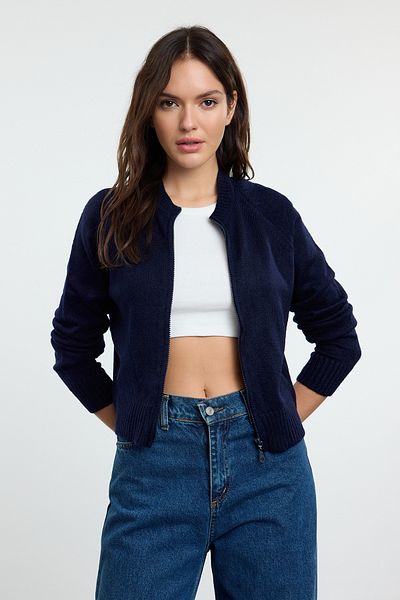 Trendyol Collection Sötétkék kötött kardigán puha textúrával - cipzárral, TWOAW25HI00017