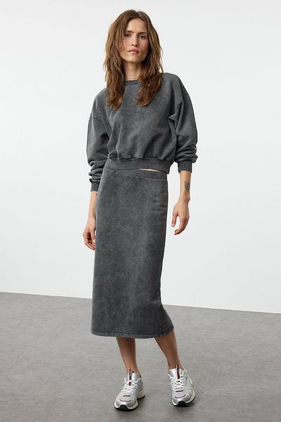 Trendyol Collection Szürke poplin részletes és mosható normál/normál szabású Midi kötött alsó-felső öltöny TWOAW25AU00082