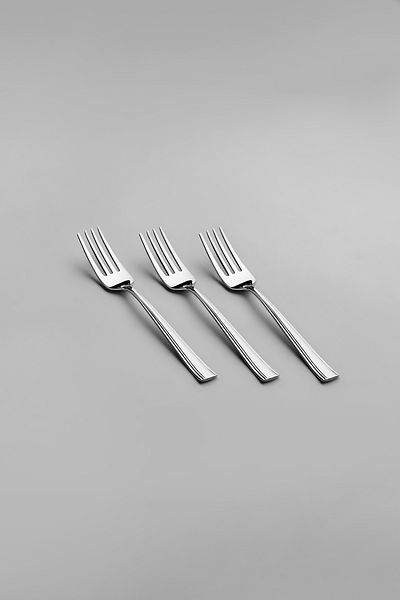 Nehir Katre Plain 12 Person 72 Piece Cutlery Set