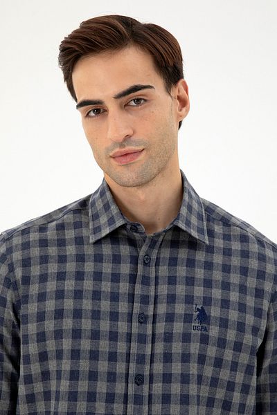 U.S. Polo Assn. قميص رجالي أنثراسايت بأكمام طويلة 50296607 -VR006