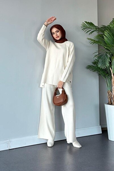 Şule Giyim Knitwear Set Ecru with Metal Buttons