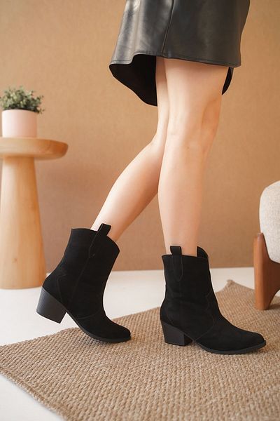 MODAADAM Suede Cowboy Boots - Γυναικείες μαύρες σουέτ μπότες Lover