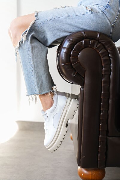 MODAADAM Women's Lecce Thick Sole Sneakers - White