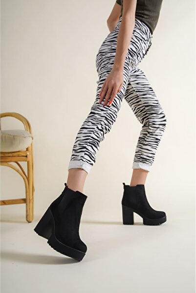 MODAADAM Women's Tomas High-Based Rubber Detail Black Suede - Black