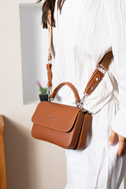 Just Polo حقيبة يد وكتف نسائية مقاس: 14×21 سم