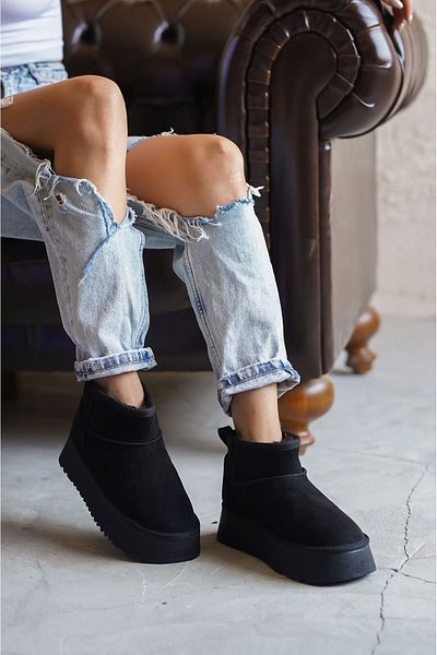 MODAADAM Cizme scurte Olympos Shearling de damă - piele intoarsa neagra