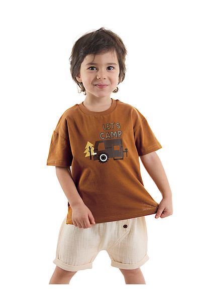 Denokids Sommerliches Musselin-Shorts- und T-Shirt-Set mit Campingauto für Baby Junge und Kind