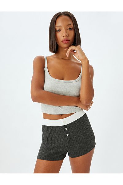 Koton Boxer-Pyjamahose mit Farbkontrast und Knopfdetail