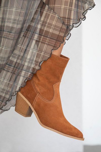 STRASWANS Cameron Women's - Genuine Leather Suede Tan Boots
