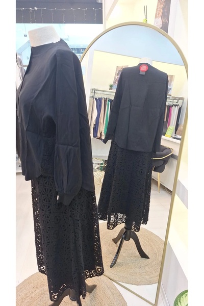 Invee Black Lace and Guprulu Invee Suit 7008