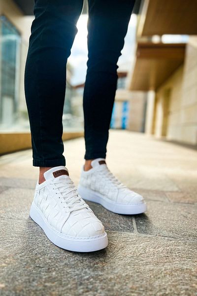 Stylish white casual shoes for mens new arrivals