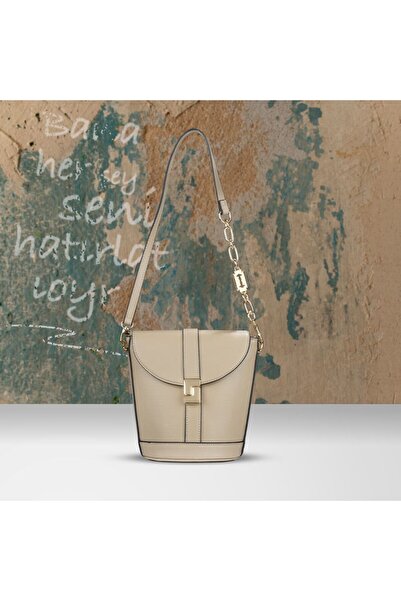 Lamis Elwan Cover Bag