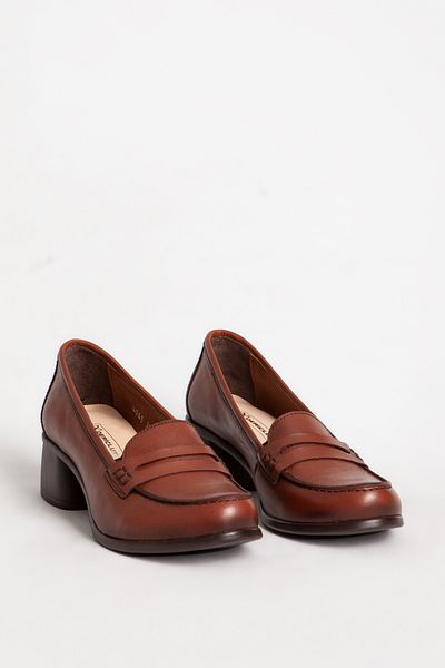 Dericlub Women's Classic Square Heeled Shoes - Genuine Leather, Tan Br 04045