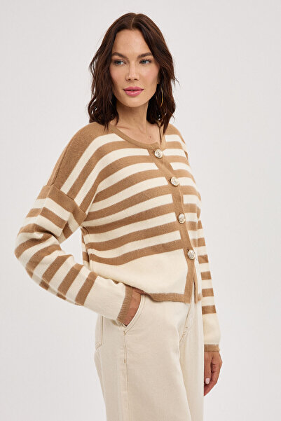 BEJNA Γυναικεία μαλακή πλεκτή ζακέτα με μεταλλικά κουμπιά Camel ριγέ