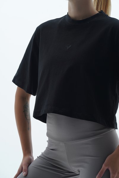 George Phoenix Pure Comfort - Black Relaxed Cut 100% Cotton Basic Crop T-Shirt