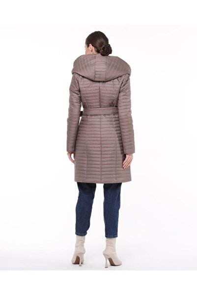 Cristina ватирано палто с качулка