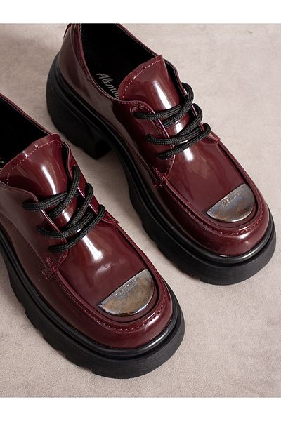 Alemdar Shoes Loafer de damă din piele lacuită roșie claret cu detaliu metalic